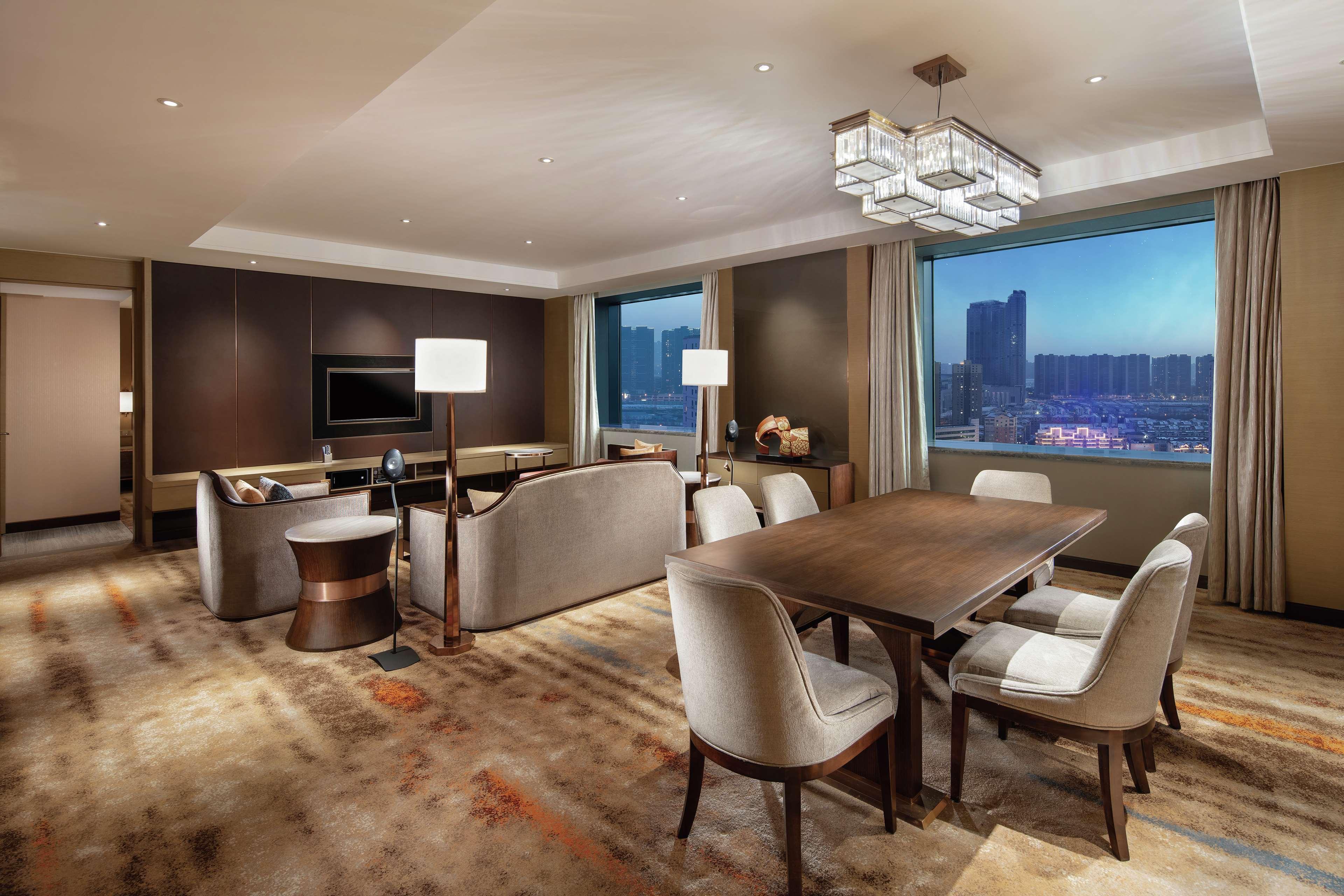 Hotel Hilton Shenyang Zewnętrze zdjęcie